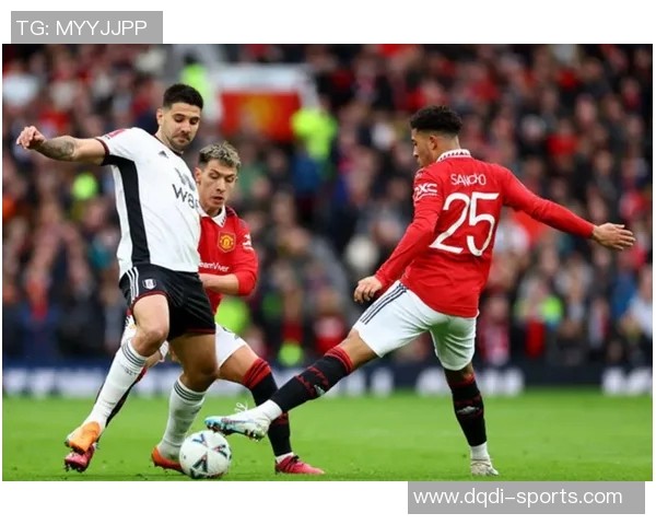 足总杯惊天逆转曼联6-2拜仁补时绝杀引发全场狂欢