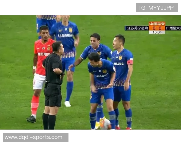 意甲激战：多特蒙德与波尔图战成平局争议判罚引发全场热议