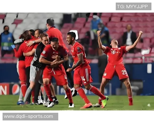 友谊赛精彩回顾拜仁凭点球险胜那不勒斯全场沸腾